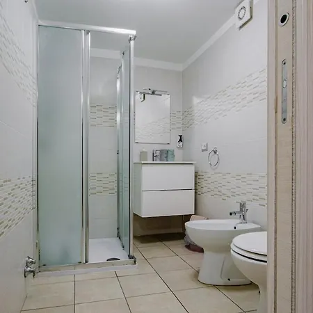 Maio House *